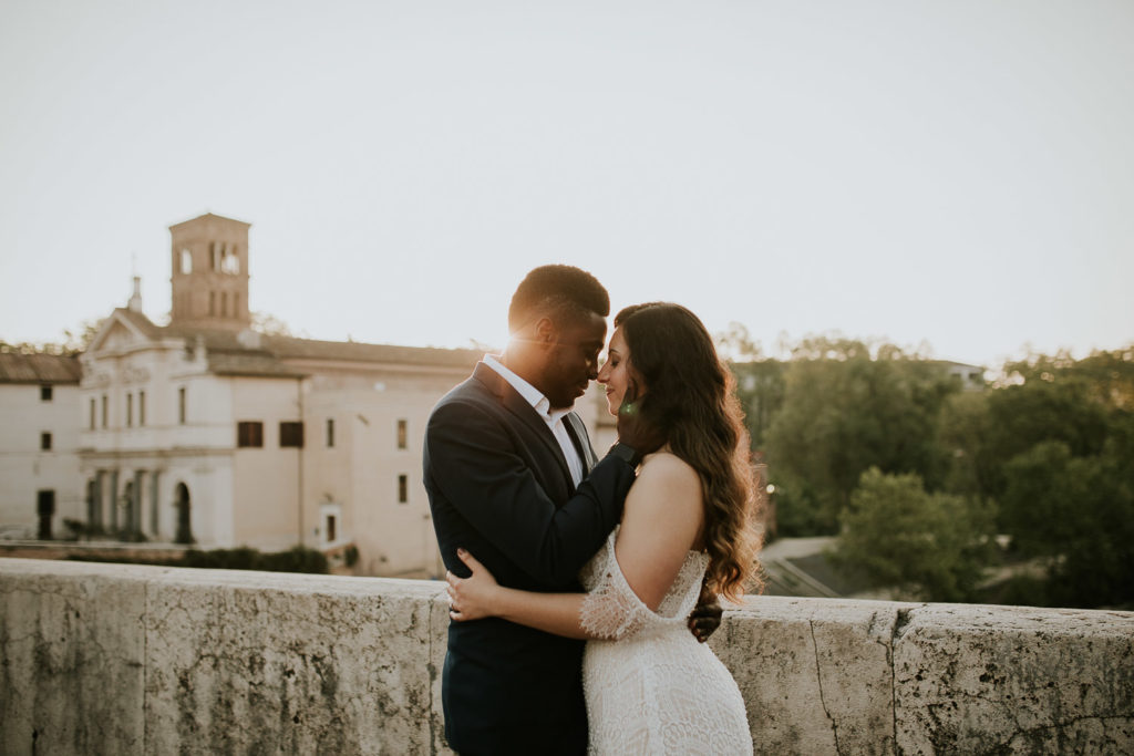 Elopment wedding in Rome Trastevere Italy