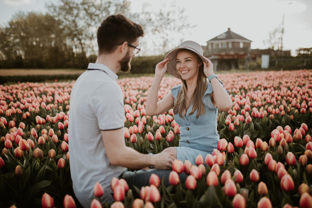 Engagement photoshoot in the tulips fields Keukenhof
