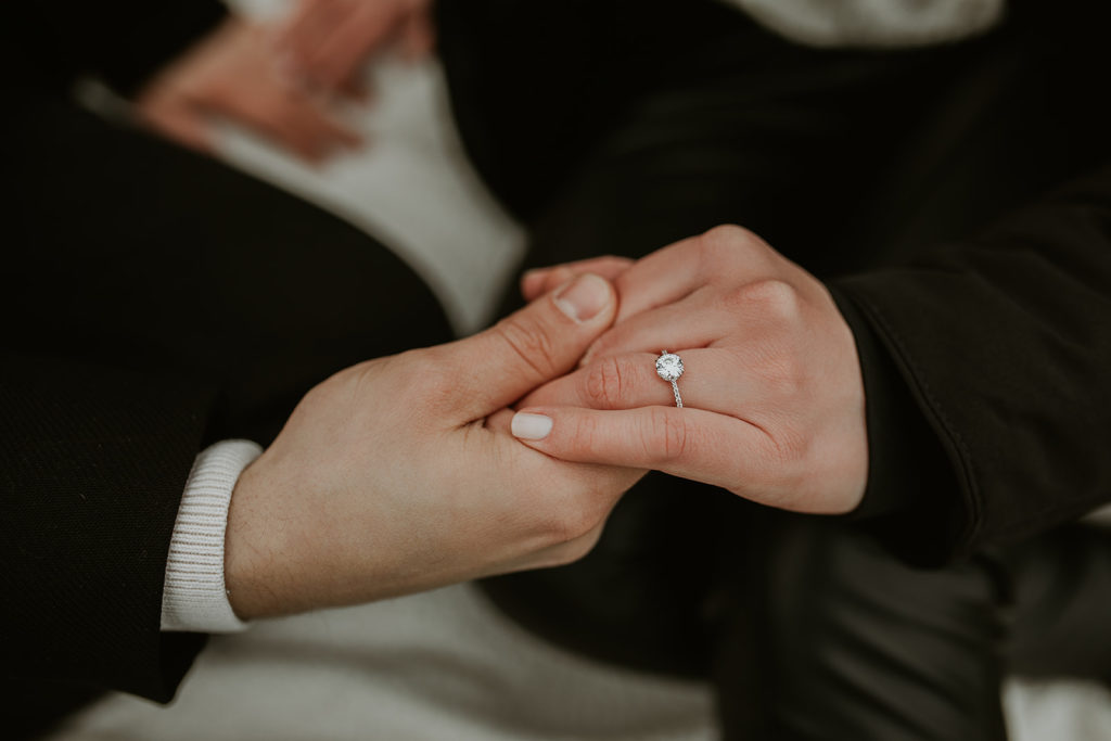Marriage proposal Eindhoven Amsterdam at the windmill